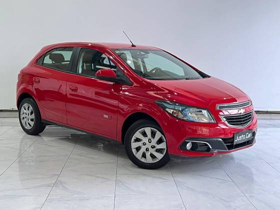 CHEVROLET ONIX 1.4 MPFI LT 8V FLEX 4P AUTOMÁTICO CHEVROLET ONIX 1.4 MPFI LT 8V FLEX 4P AUTOMÁTICO